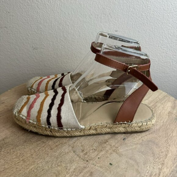 Ann Taylor Isabella Zebra Womens Espadrilles Flats Striped Pattern Canvas Size 9 - Picture 4 of 9